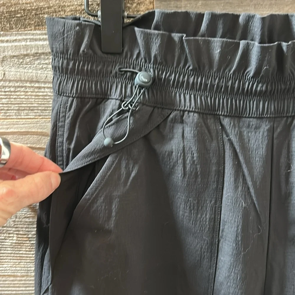 NWOT Athleta Trekkie High Rise Parachute Pant Size 2 - Picture 4 of 10
